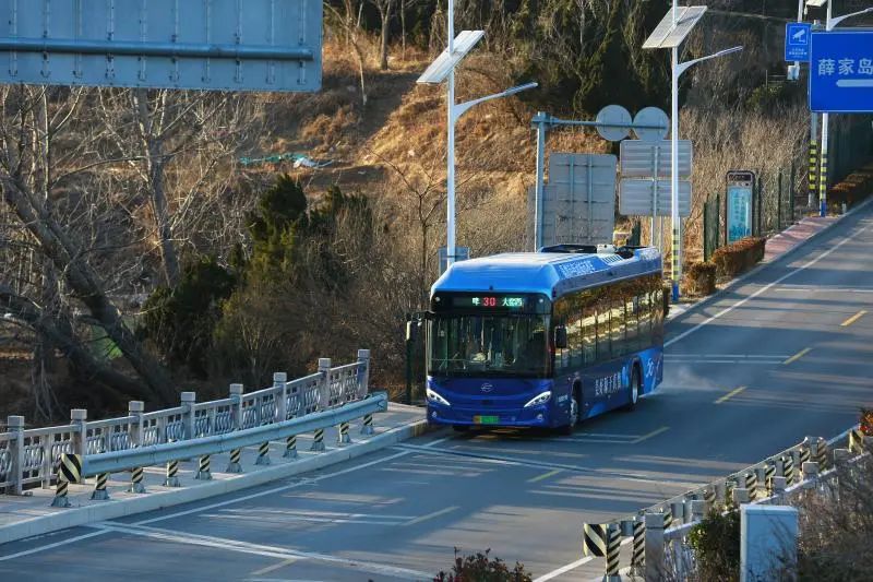 氢燃料电池汽车加速规模化落地